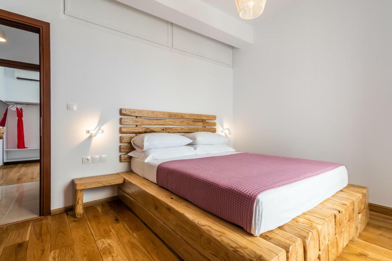 Milesian Suites Adamantas Exterior photo